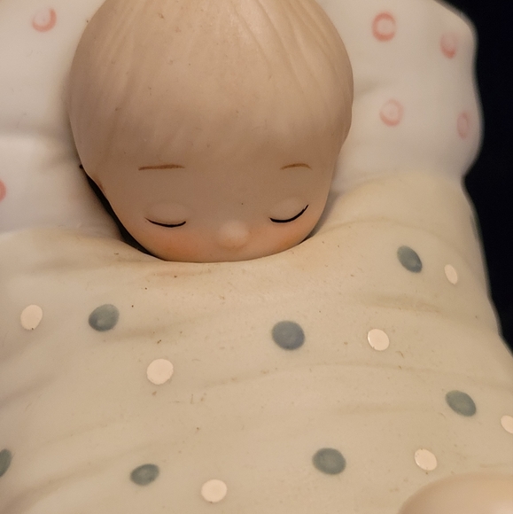 Vintage 1983 Jonathan & David Porcelain Figurine Blessed Are The Pure in Heart. - Picture 2 of 6